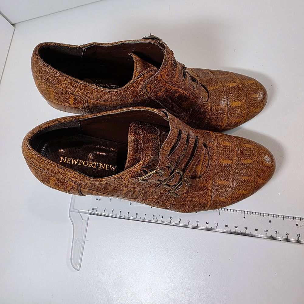 Brown Textured Women's Heels - Picture 6 of 10